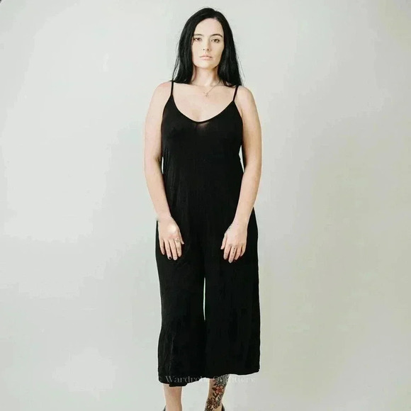 NWT 21 Saints Black Wide Leg Romper Jumpsuit - M - Picture 4 of 10